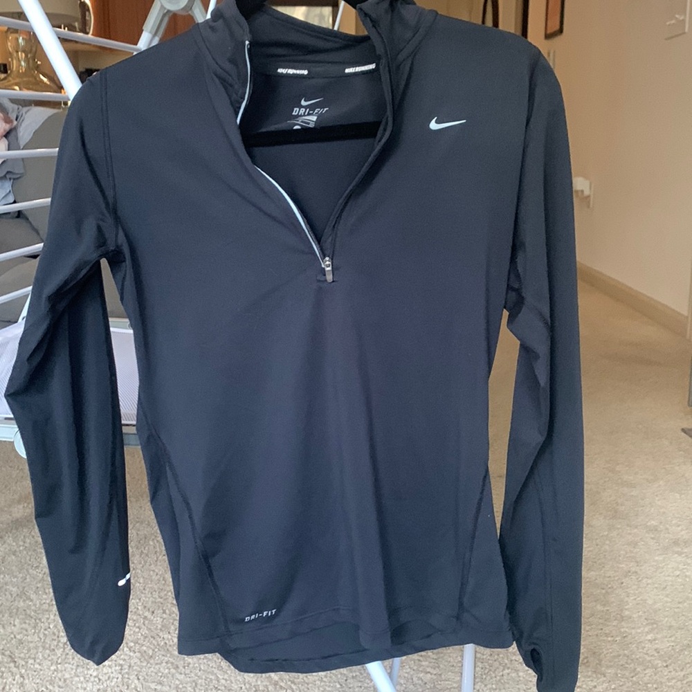 Nike Half-Zip